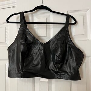 Eloquii faux leather crop size 18/20